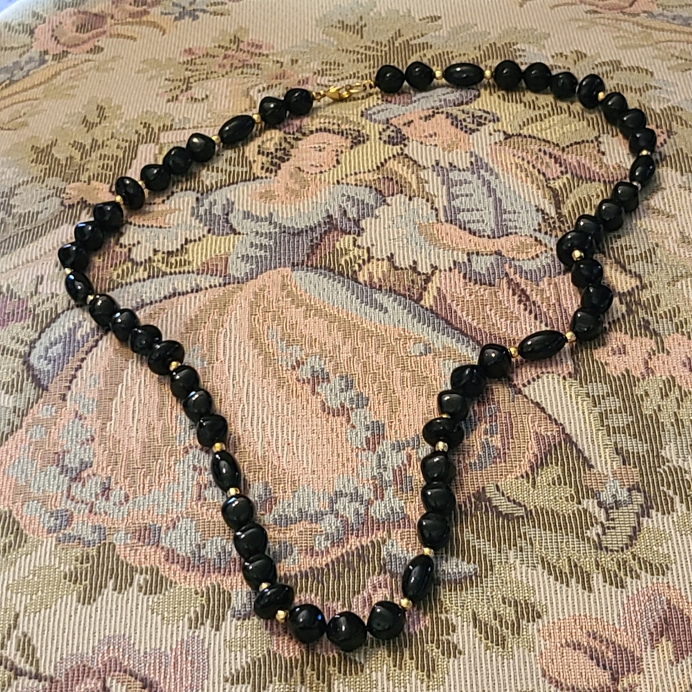 Dazzling vintage necklace